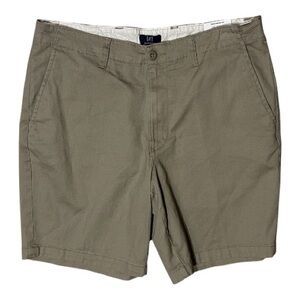 g George Above the Knee Khaki Shorts, Size  32  NWT 
Soft New
O 2992wanda